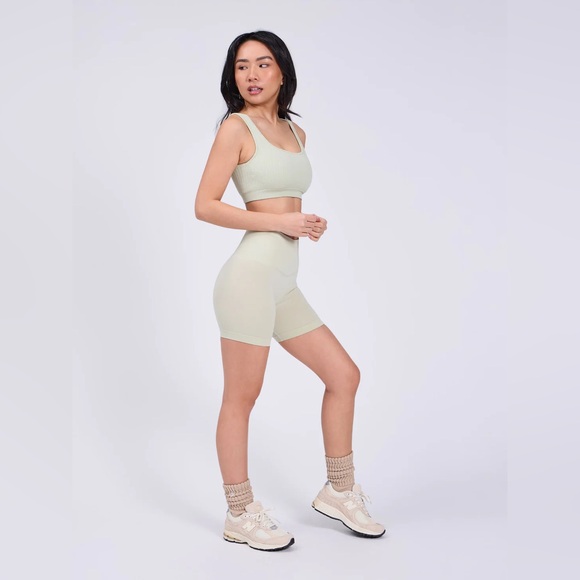 NWT BuffBunny Scoop Seamless Sports Bra ‘Pistachio’ Green XXL - Picture 6 of 10